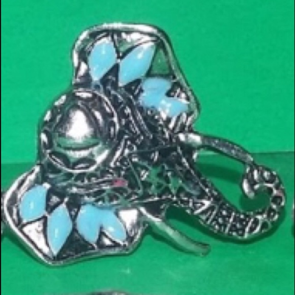 *SALE* 4pc Turquoise* Elephant Designed Rings! - Picture 2 of 5